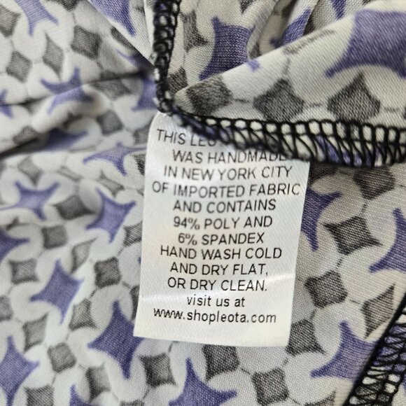 Leota Graphic Print Side Ruched Midi Dress Size Medium - Picture 6 of 6